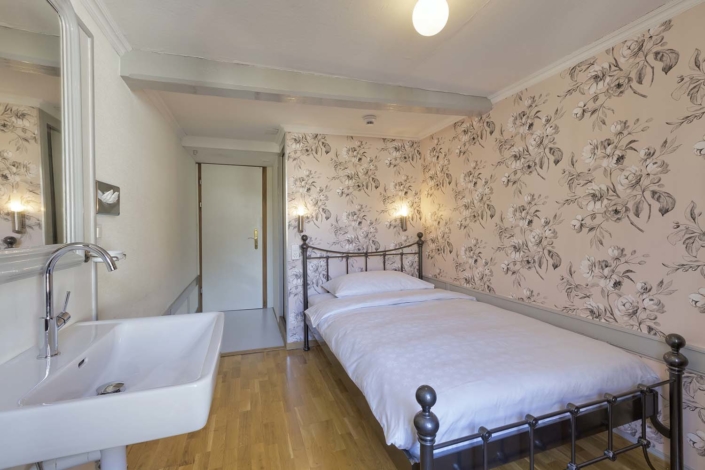 Einzelzimmer in Interlaken im Alplodge Hostel – Single rooms at Alplodge Hostel Interlaken