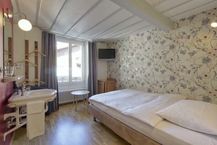 Single Rooms at Alplodge Hostel Interlaken Switzerland