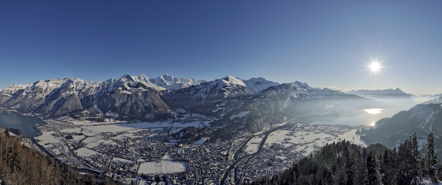 Interlaken Panorama im Winter